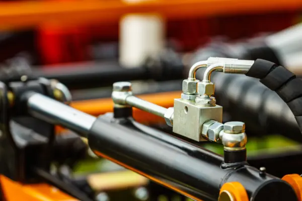 H16 Hydraulikflüssigkeiten