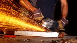 Arbeiten mit elektrischen Arbeitsmitteln